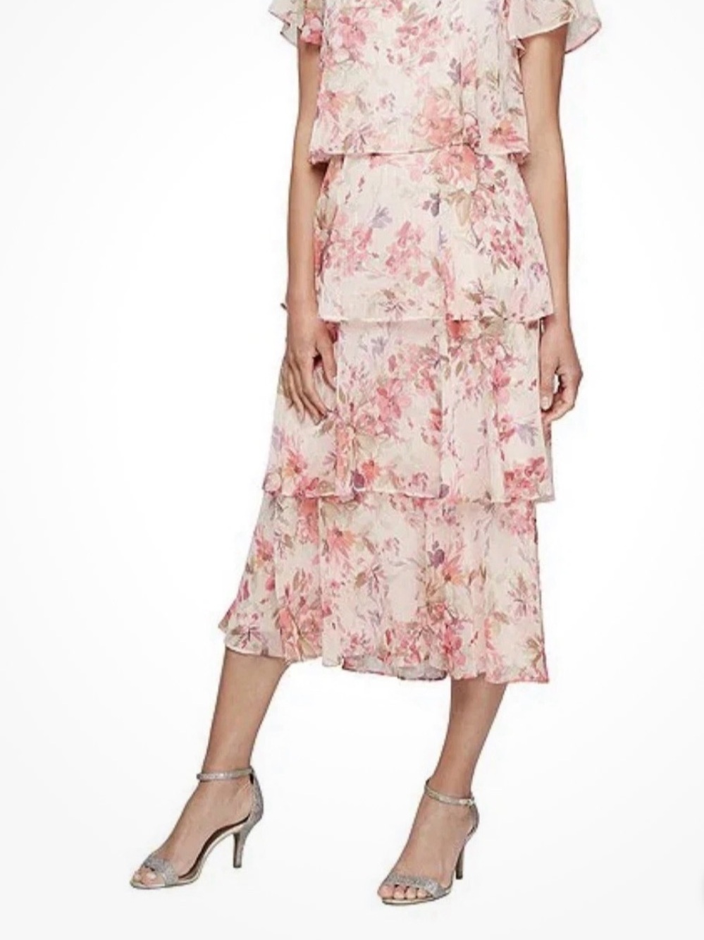 Floral Tiered Dress in Pink